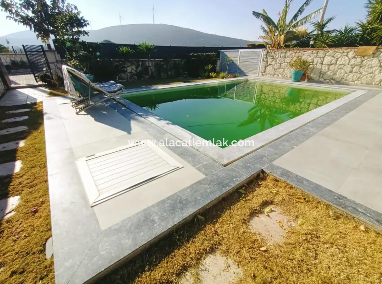 Villa Mit Freistehendem Pool Zu Verkaufen In Çeşme Alacati