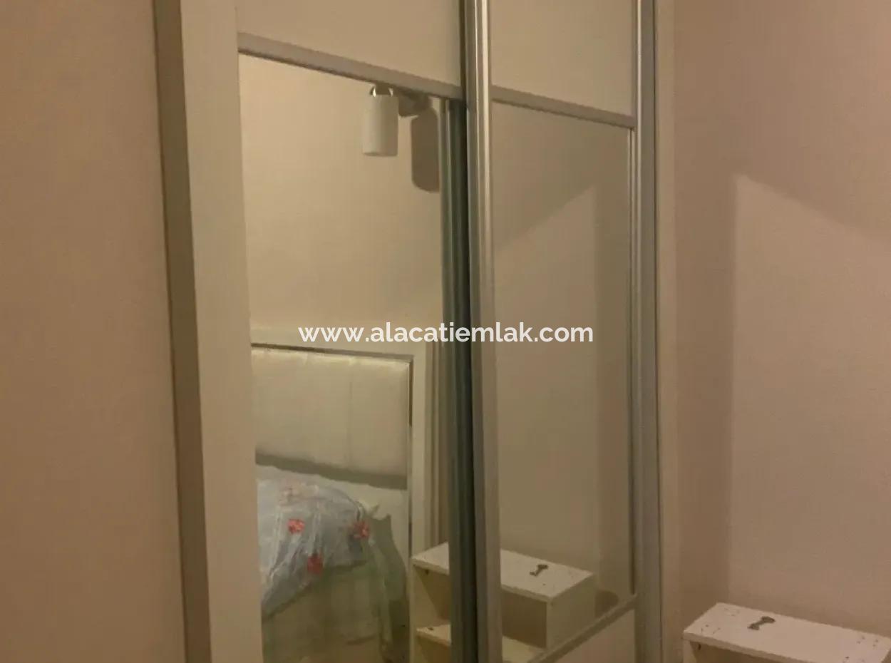 Voll Möblierte Wohnung Zur Jährlichen Miete Im Zentrum Von Çeşme 1 1 Residenz