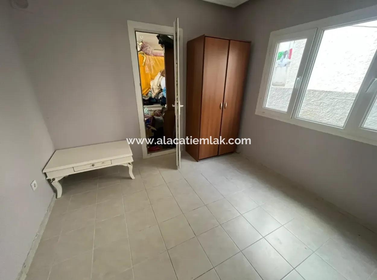 Saisonale Mietwohnung Für Mitarbeiter Im Zentrum Von Cesme