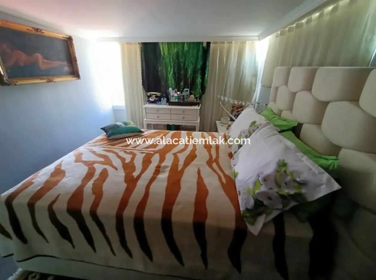 2 1 Und 1 1 Wohnung Mit Terrasse Zum Verkauf In Cesme