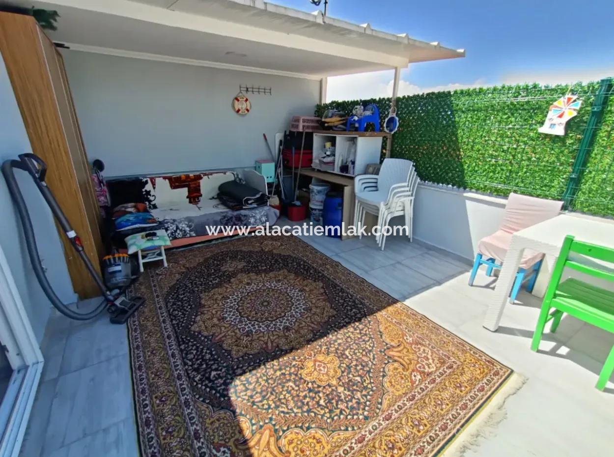 2 1 Und 1 1 Wohnung Mit Terrasse Zum Verkauf In Cesme