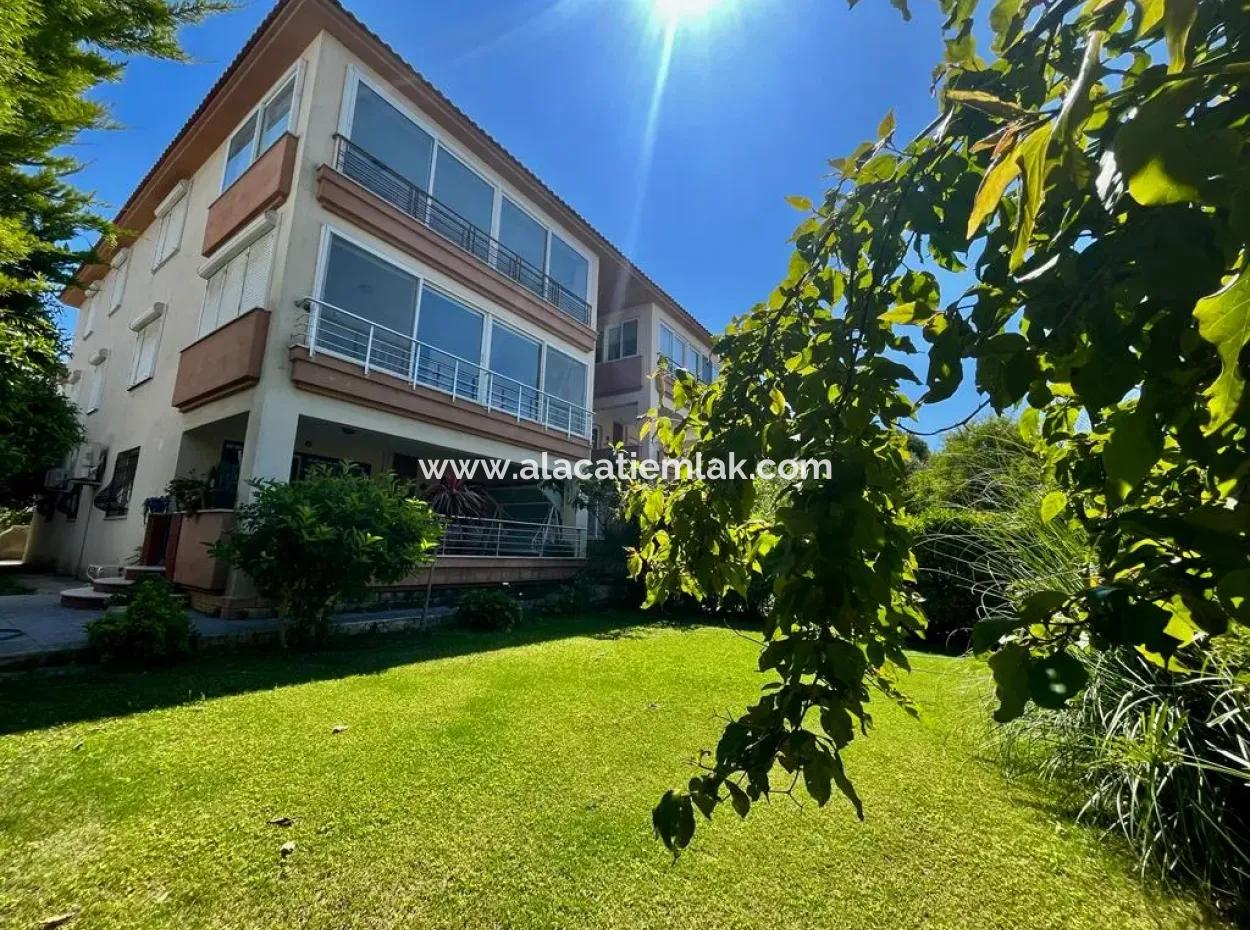 Grosse Gartenetage In Der Nähe Von Cesme Marina Saisonmiete 2 1 Wohnung