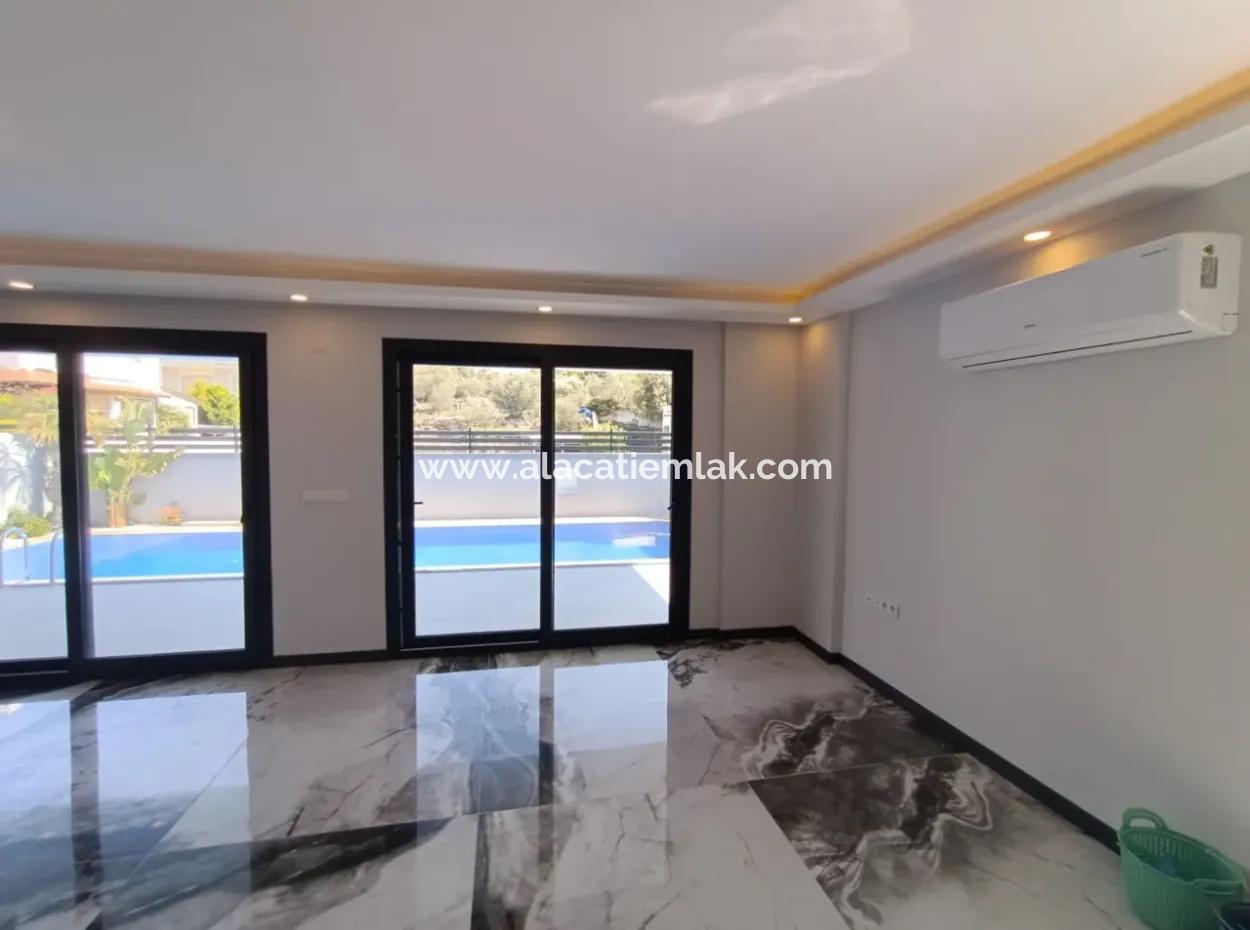 4 1 Zero Luxusvilla Mit Freistehendem Pool In Cesme Sifne