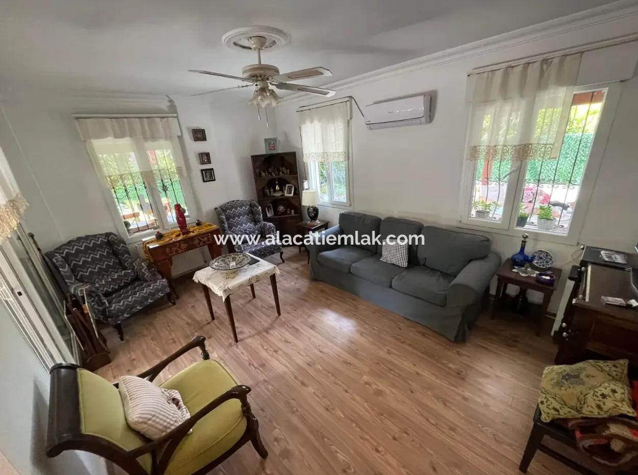Çeşme Alacati Çamlik In Marktnähe 3 1 Maisonette-Villa Zu Verkaufen