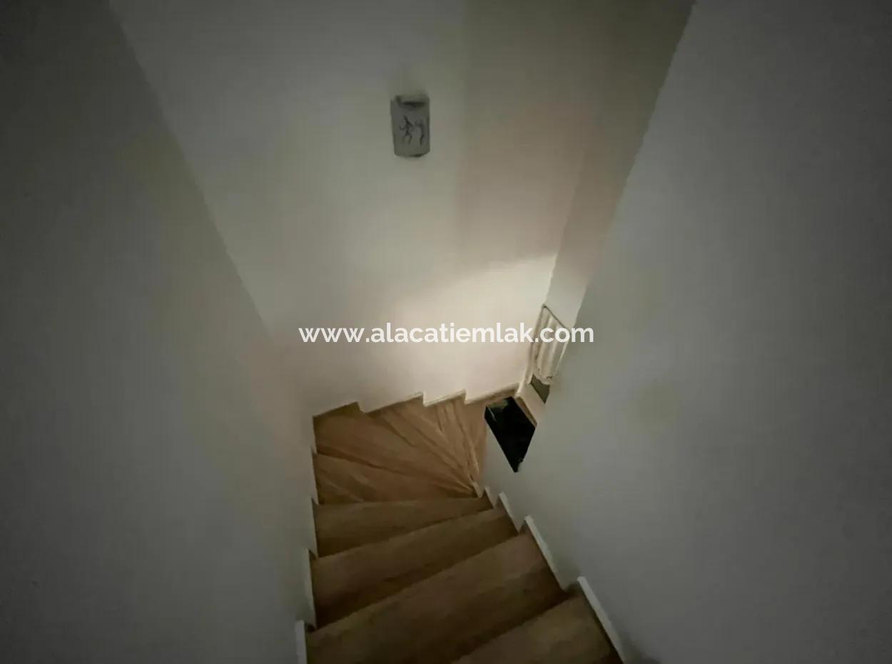 Çeşme Alacati Çamlik In Marktnähe 3 1 Maisonette-Villa Zu Verkaufen