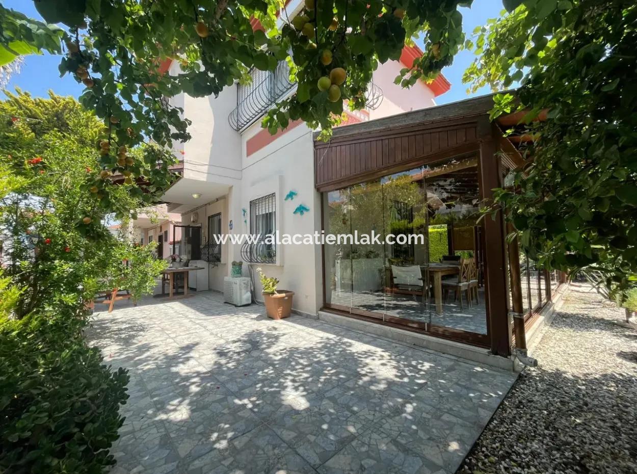 Çeşme Alacati Çamlik In Marktnähe 3 1 Maisonette-Villa Zu Verkaufen