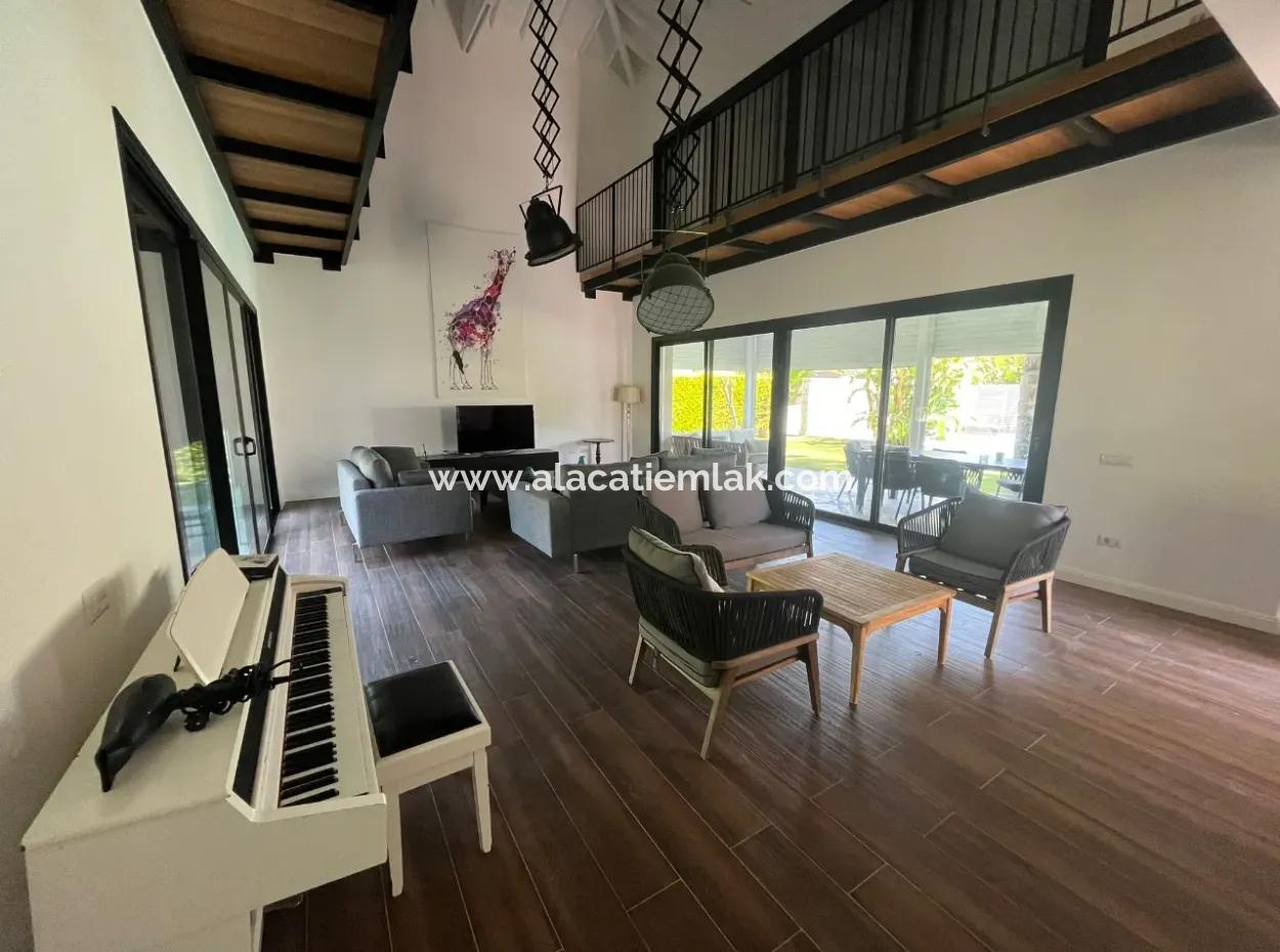 Freistehende Villa Zur Monatlichen Miete In Çeşme Mamurbaba