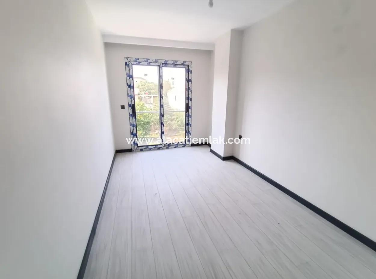 Zero Zu Verkaufen In Cesme Reisdere 2 1 Wohnungen