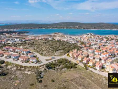 Grundstück Zum Verkauf Mit Doppelresidenzen In Çeşme Reisdere