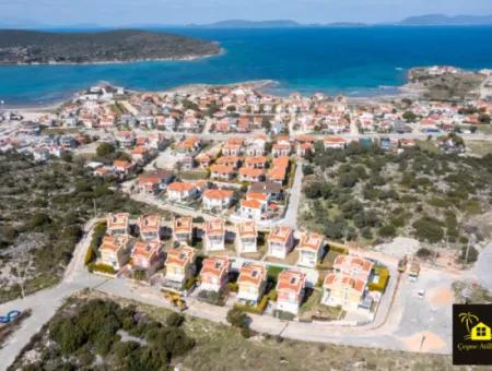 Grundstück Zum Verkauf Mit Doppelresidenzen In Çeşme Reisdere