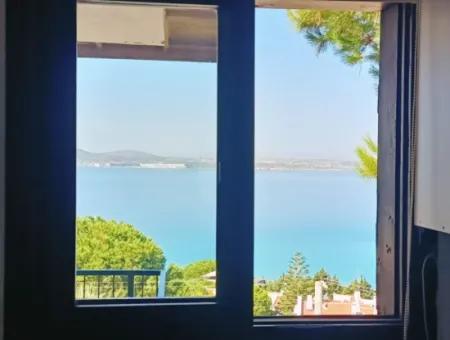 Wohnung Mit Direktem Meerblick In Çeşme Paşalimani