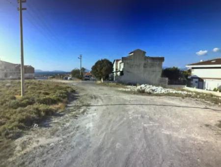 Grundstück Mit Zwei Residenzen Zum Verkauf In Çeşme Şifne