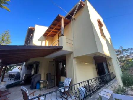 Çeşme Dalyan Marina In Der Nähe Der Jahresmiete 3 1 Maisonette-Villa