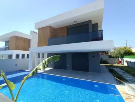 4 1 Zero Luxusvilla Mit Freistehendem Pool In Cesme Sifne