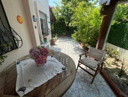 Çeşme Alacati Çamlik In Marktnähe 3 1 Maisonette-Villa Zu Verkaufen