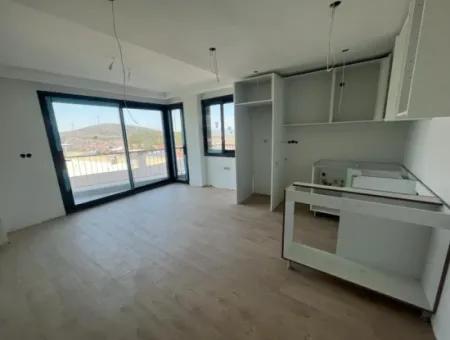 Sea Manz Im Zentrum Von Cesme. Zero Residence Wohnung Zum Verkauf