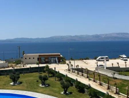 Volles Meer Manz Bei Çeşme Ayasaranda. 2-In-1-Residenzwohnung Mit Terrasse