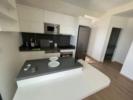 Volles Meer Manz Bei Çeşme Ayasaranda. 2-In-1-Residenzwohnung Mit Terrasse