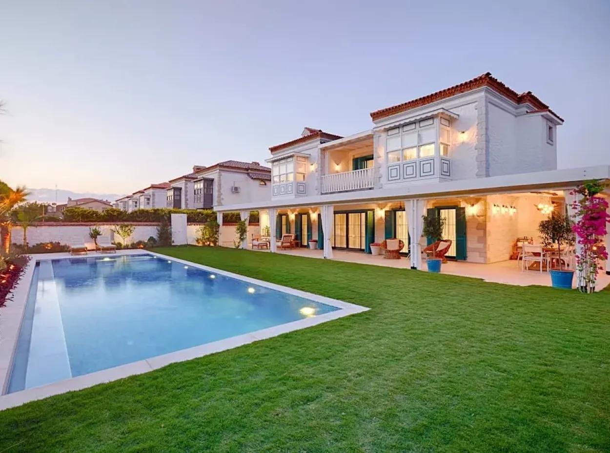 Cesme Villa For Rent