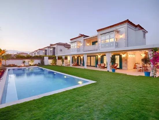 Cesme Villa For Rent