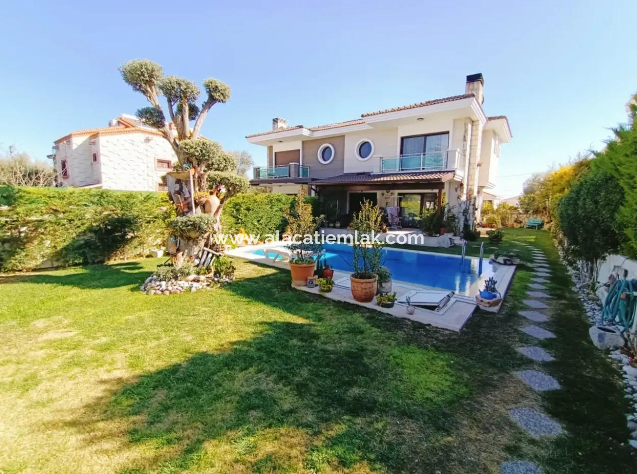 Villa For Rent In Cesme Alacati