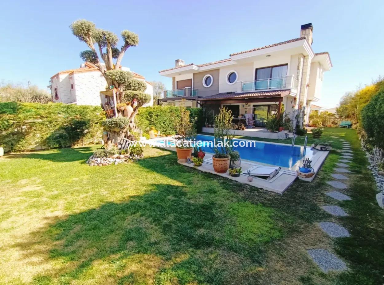 Villa For Rent In Cesme Alacati