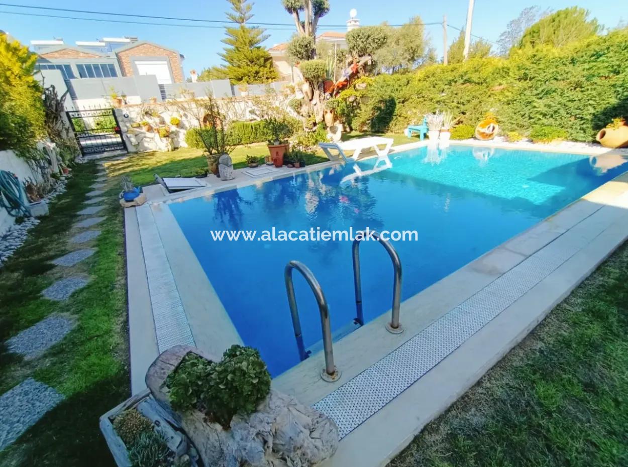 Villa For Rent In Cesme Alacati