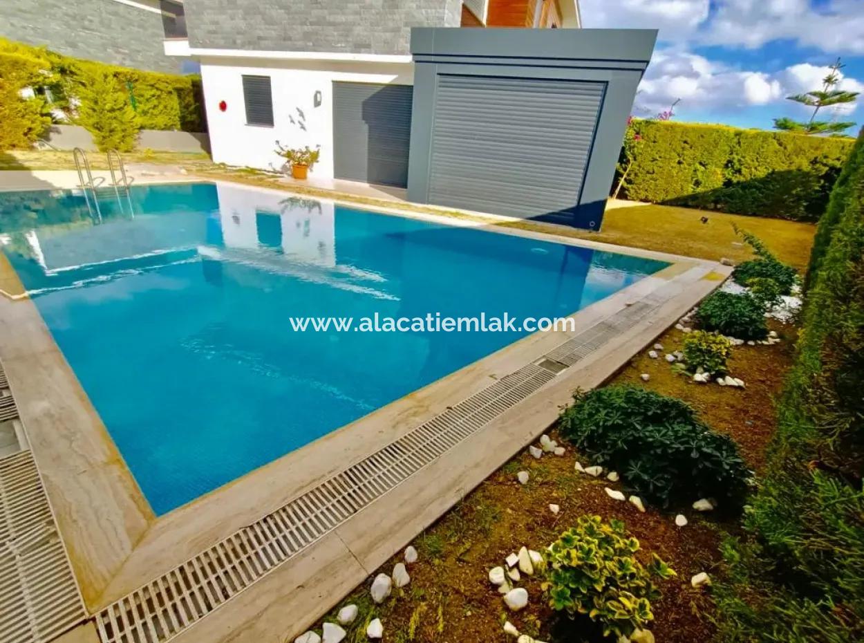 Villa For Sale In Cesme