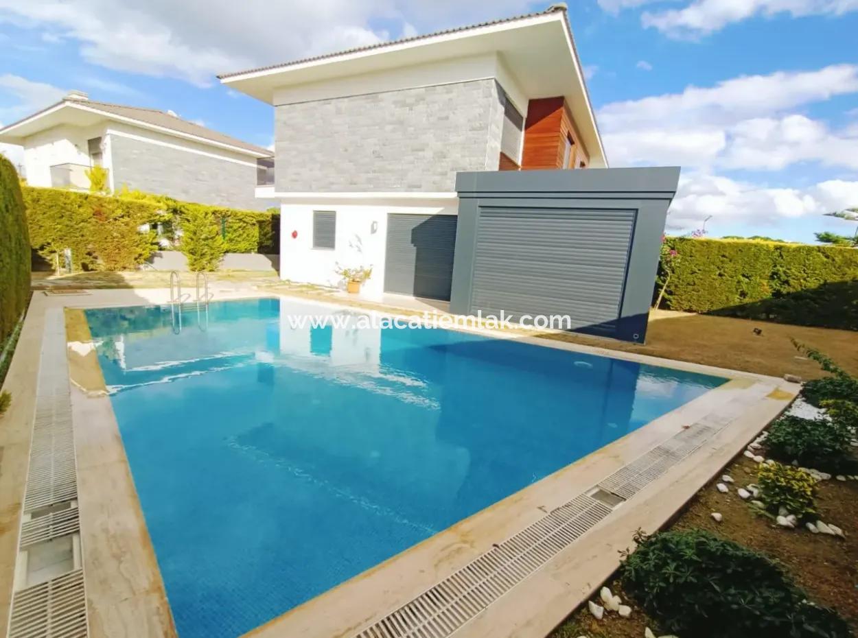 Villa For Sale In Cesme