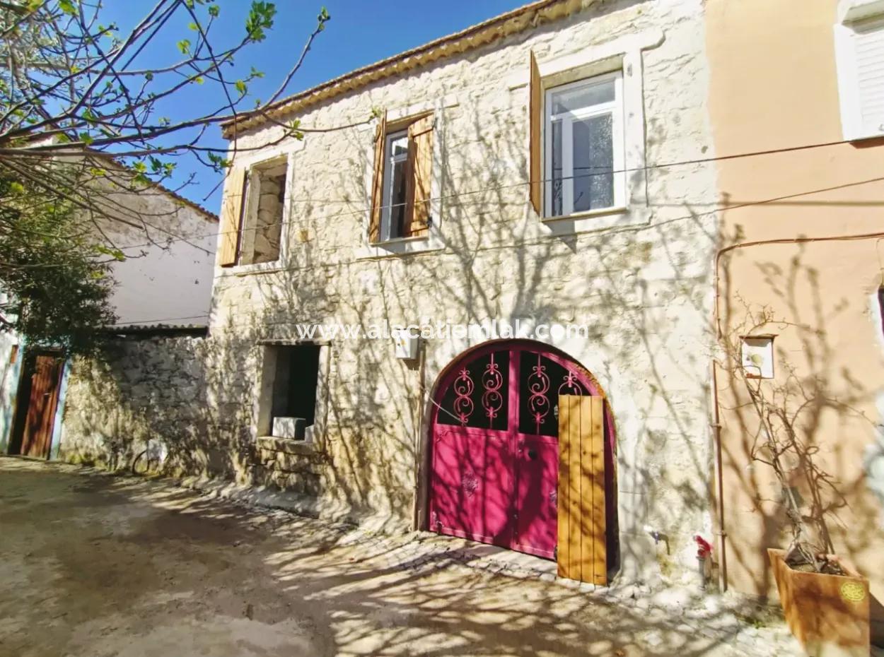 Greek House Suitable To Be A Hotel For Sale In Alacati Hacimemis