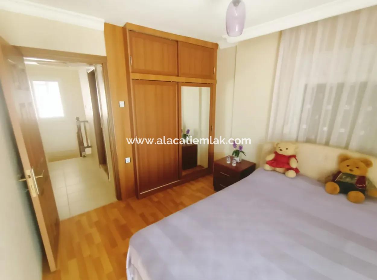 Çeşme'de Deniz Görür For Sale 3 1 Fully Detached Villa