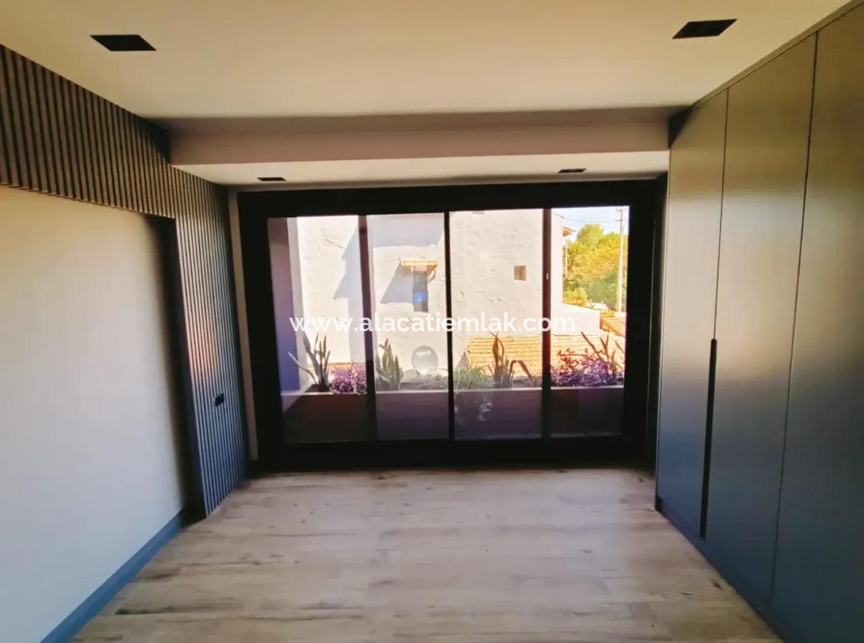 Zero Villa With Single Detached Pool For Sale In Çeşme Alacati