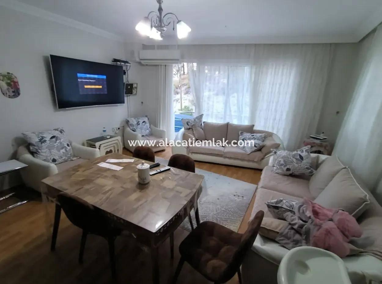 2 1 Apartments For Seasonal Rent In Cesme With Full Furniture