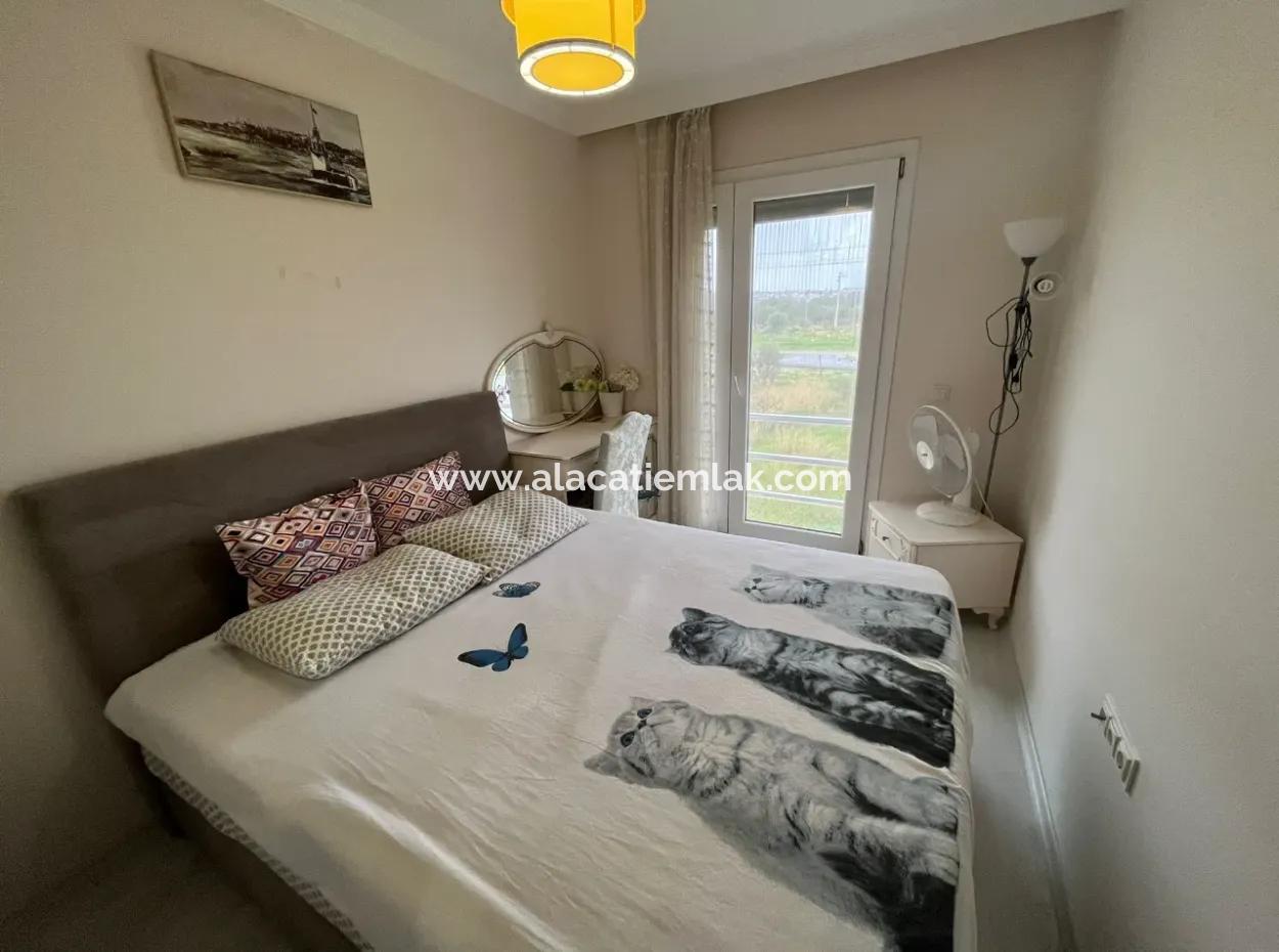 1 1 Furnished Seasonal Apartment In Çeşme Dalyan