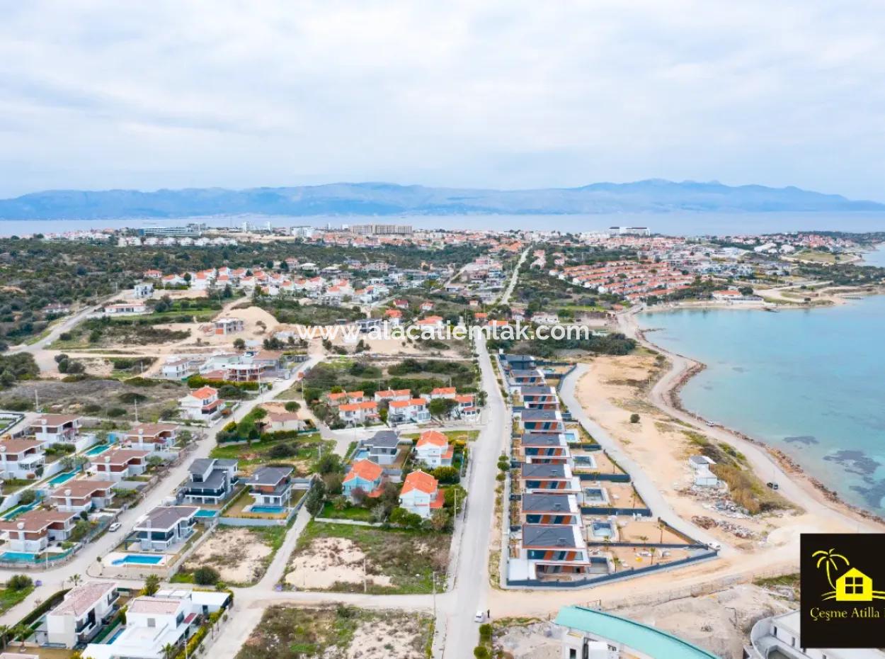 % Land For Sale With Single Residential Zoning In Çeşme Dalyan
