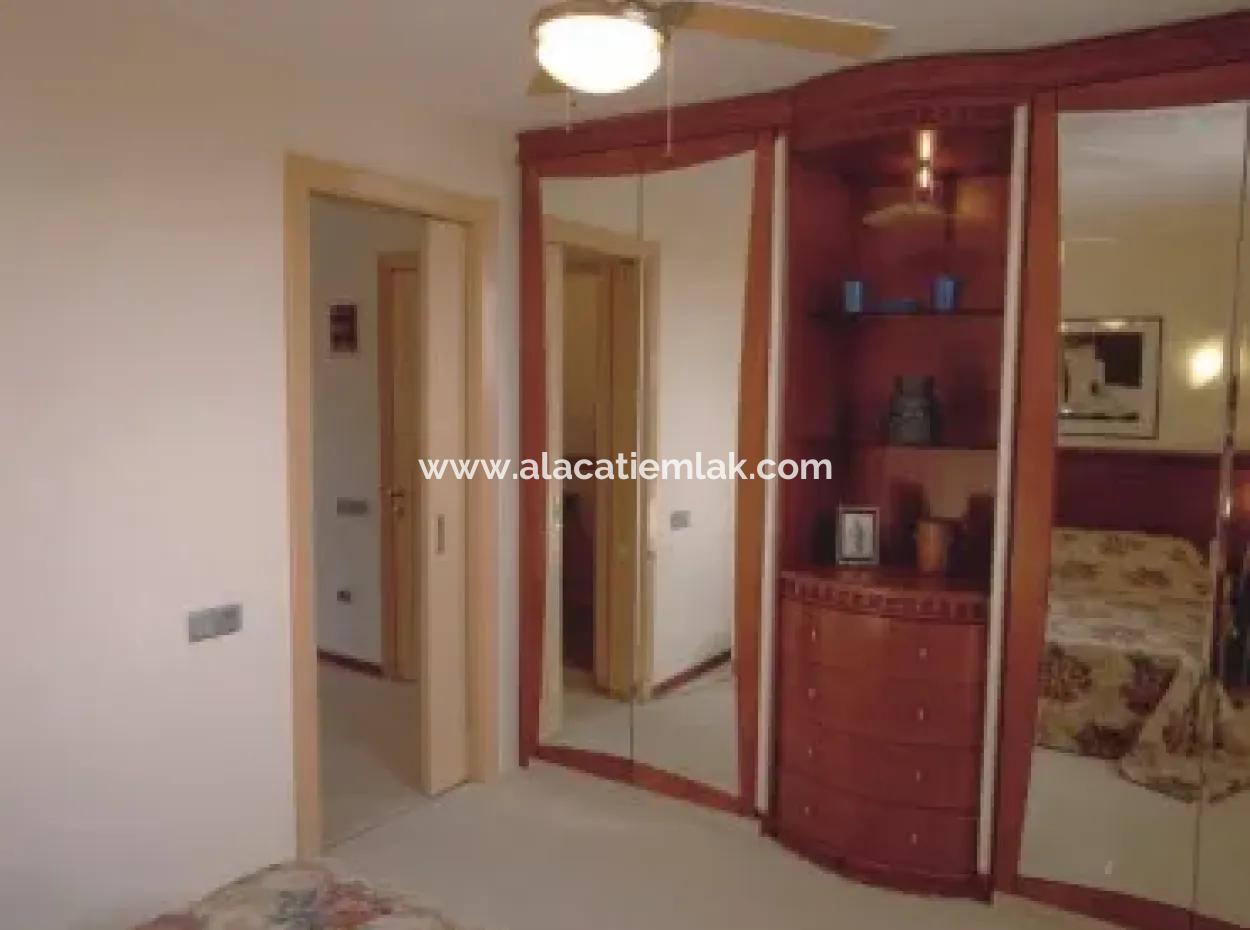 Çeşme Ilicada Seasonal Rental Seafront 1 1 Residence Apartment