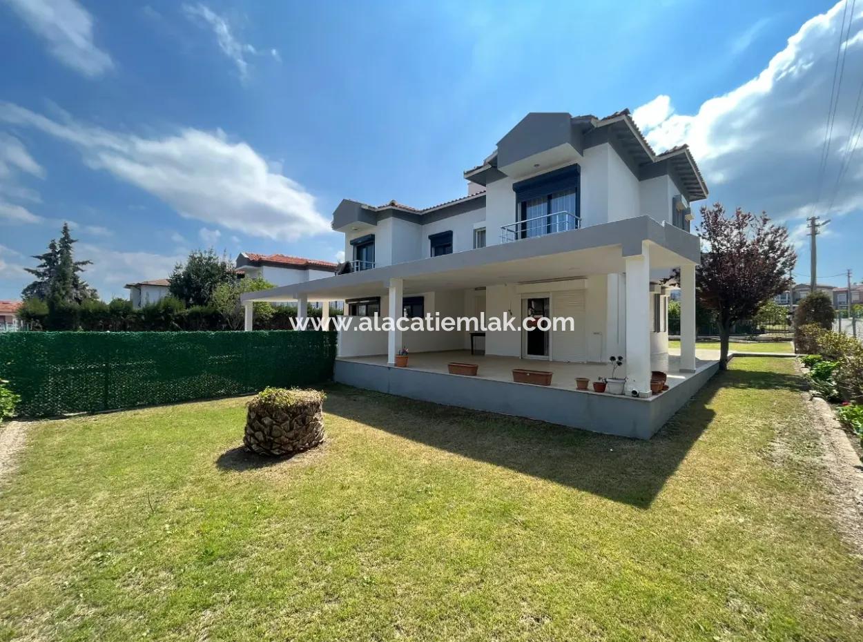 Villa For Rent In Cesme