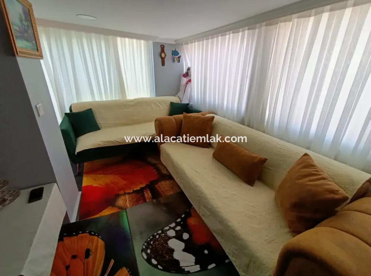 2 1 And 1 1 Apartment With Terrace For Sale In Cesme