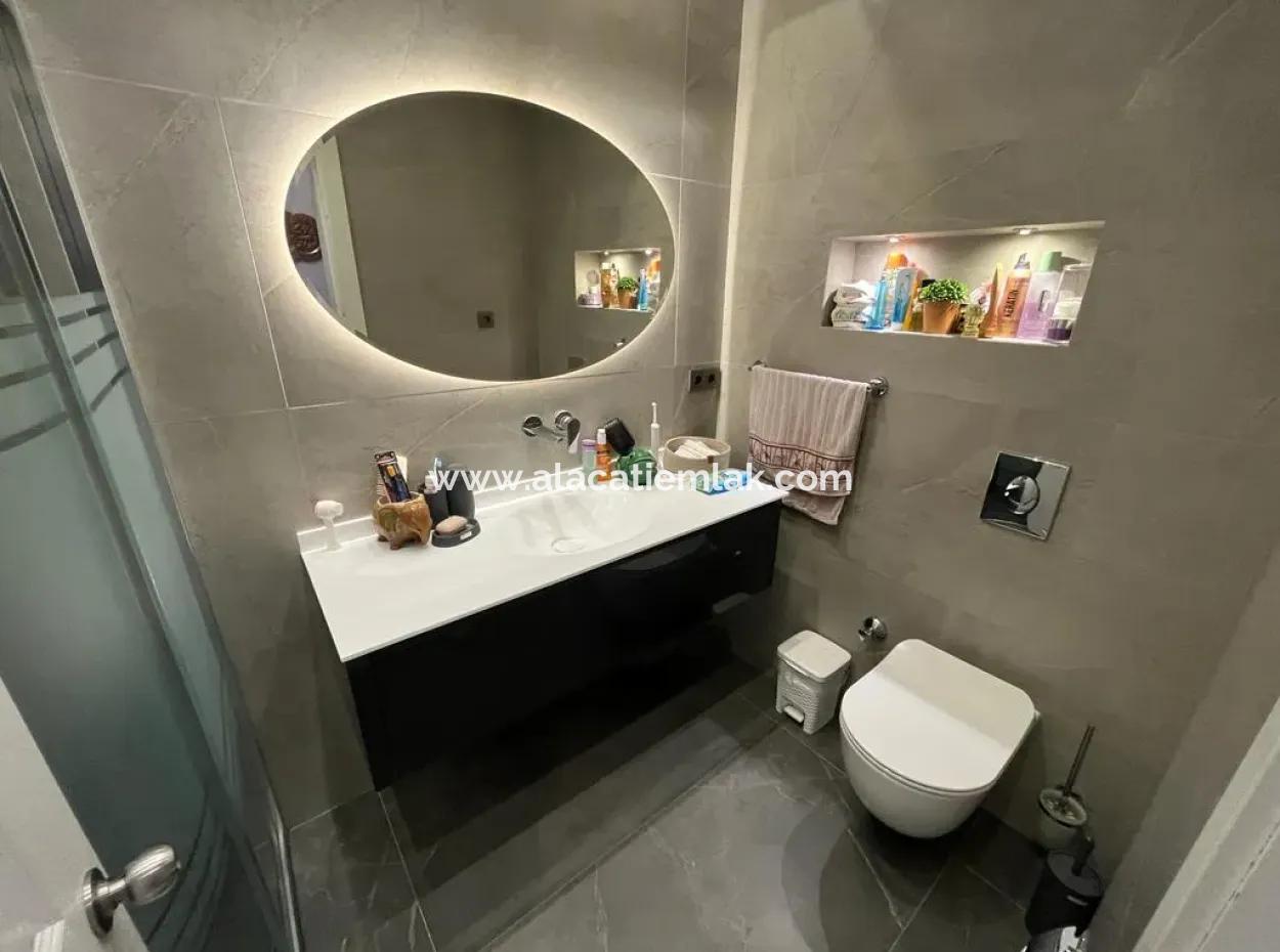 Large Garden Floor Close To Cesme Marina Seasonal Rent 2 1 Apartment