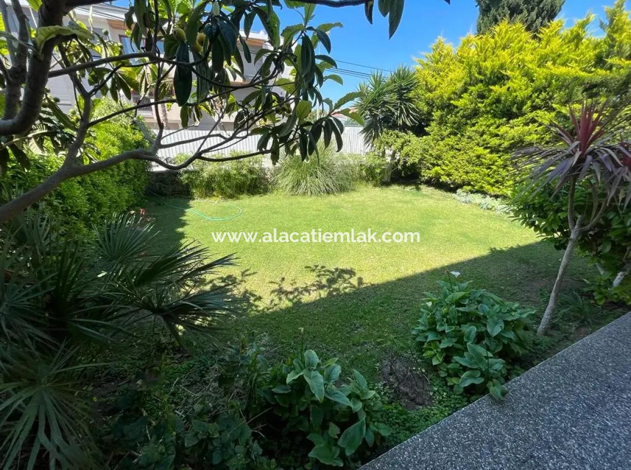 Large Garden Floor Close To Cesme Marina Seasonal Rent 2 1 Apartment