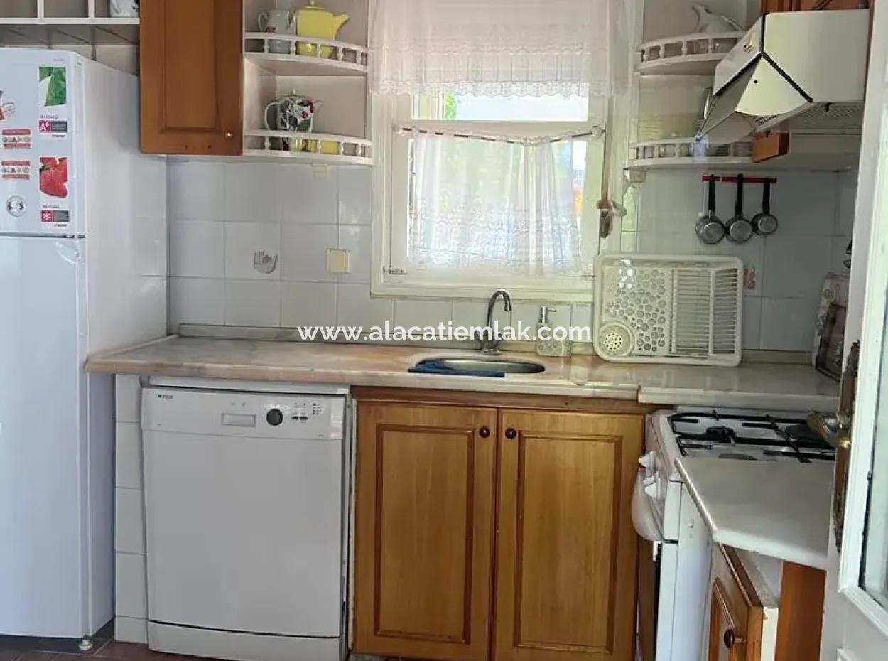 Çeşme Ilica Altinyunusta Very Close To The Sea Seasonal Rental Villa