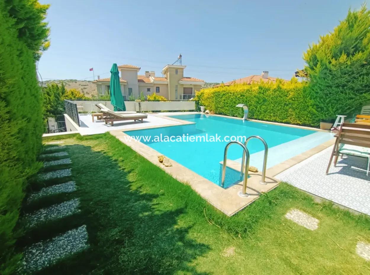 Villa For Rent In Cesme