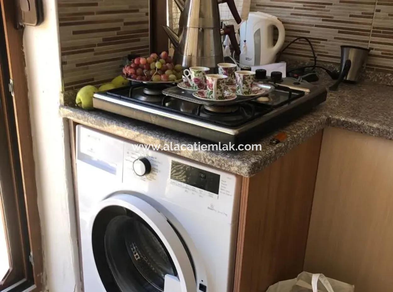 Seasonal Rent Large 2 1 Garden Floor Apartment In Cesme Center