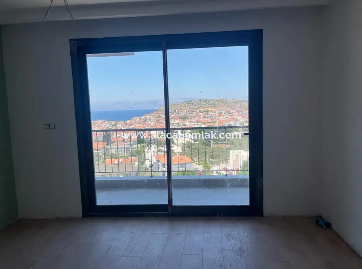 Sea Manz In The Center Of Cesme. Zero Residence Apartment For Sale