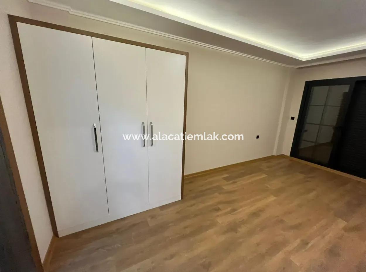 3 1 Apartment With Zero Barbecue For Sale In Cesme Ciftlikoy