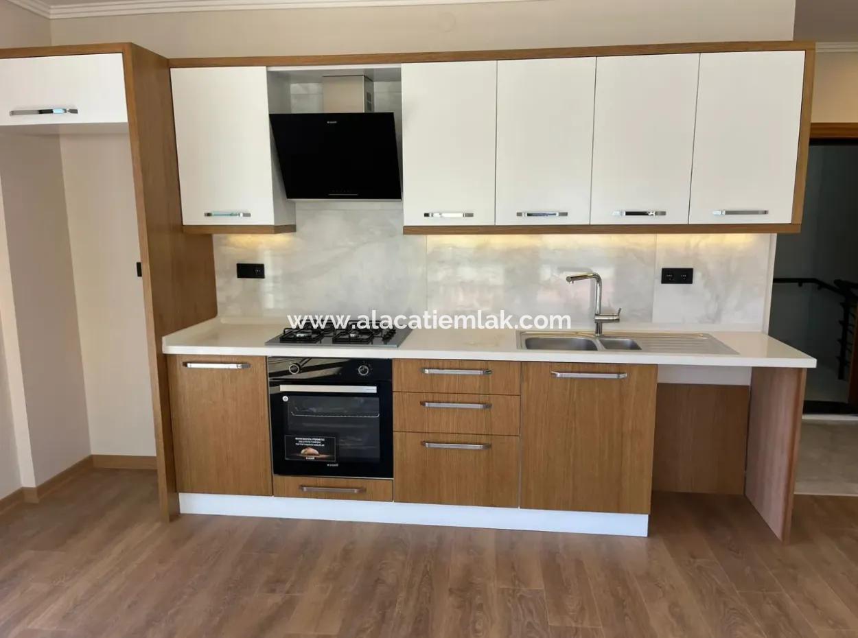 3 1 Apartment With Zero Barbecue For Sale In Cesme Ciftlikoy