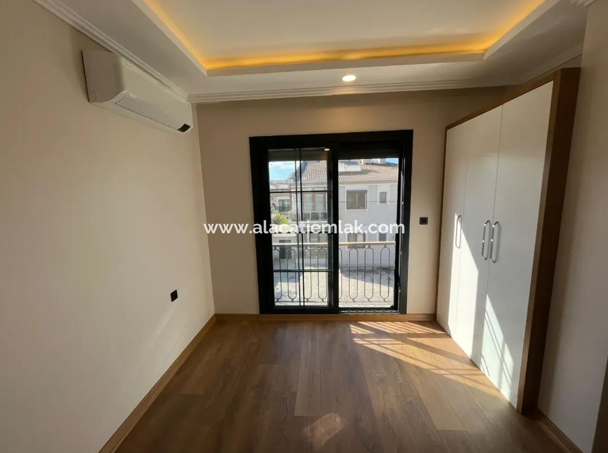 3 1 Apartment With Zero Barbecue For Sale In Cesme Ciftlikoy