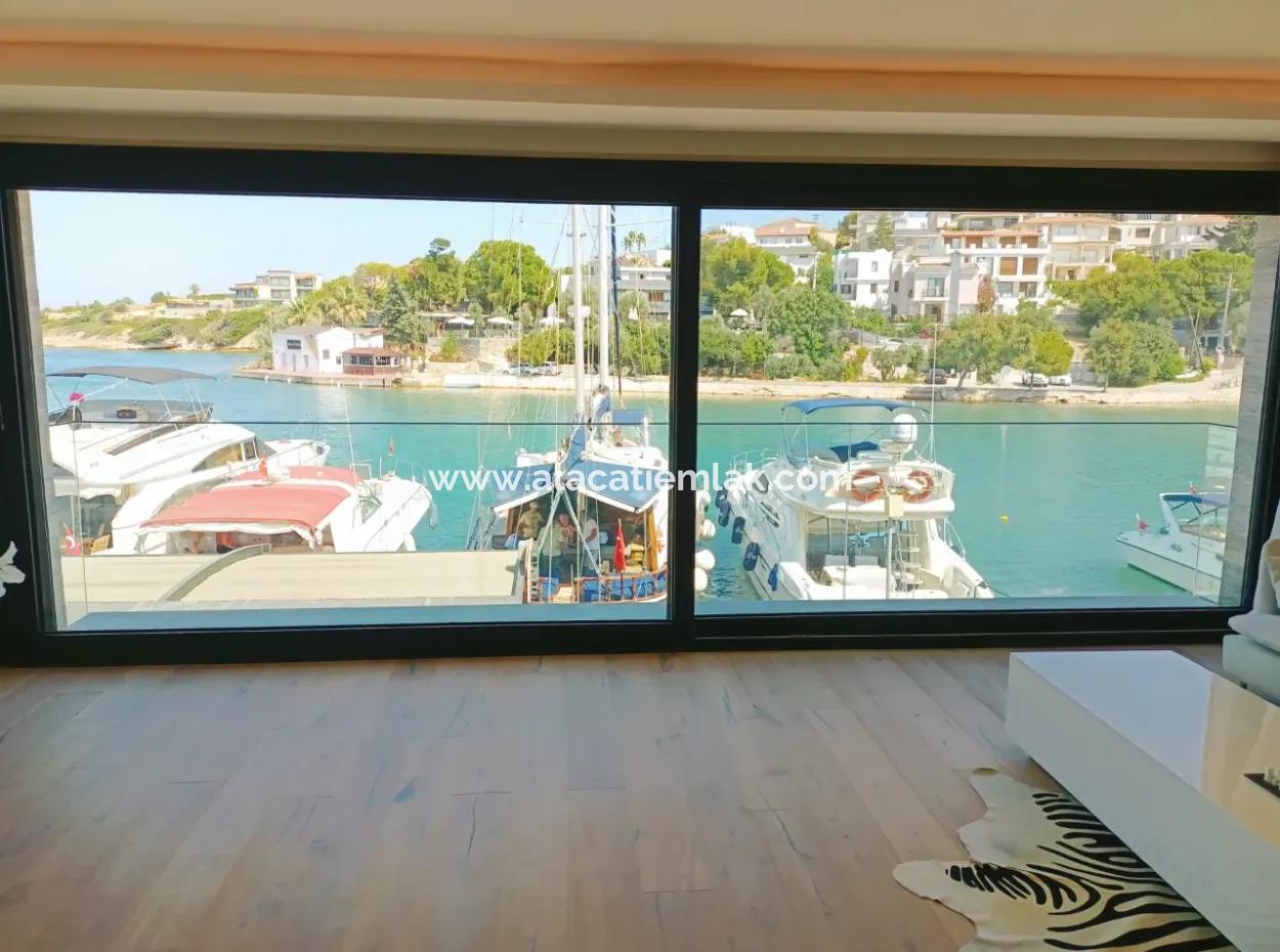 Double Double Apartment With Zero Sea View In Cesme Dalyan