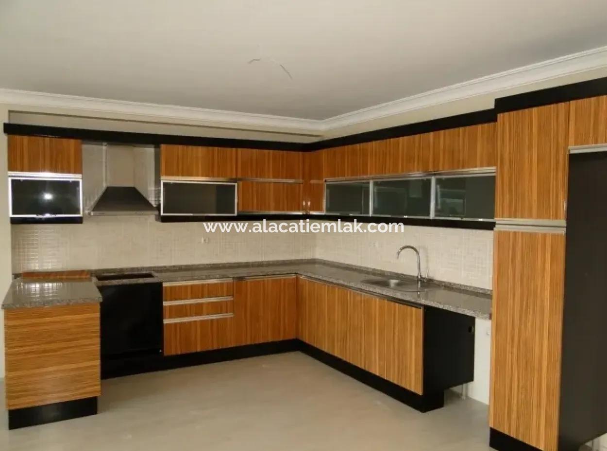 Flat For Rent In Cesme