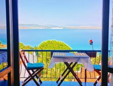 Apartment With Full Sea View In Çeşme Paşalimani